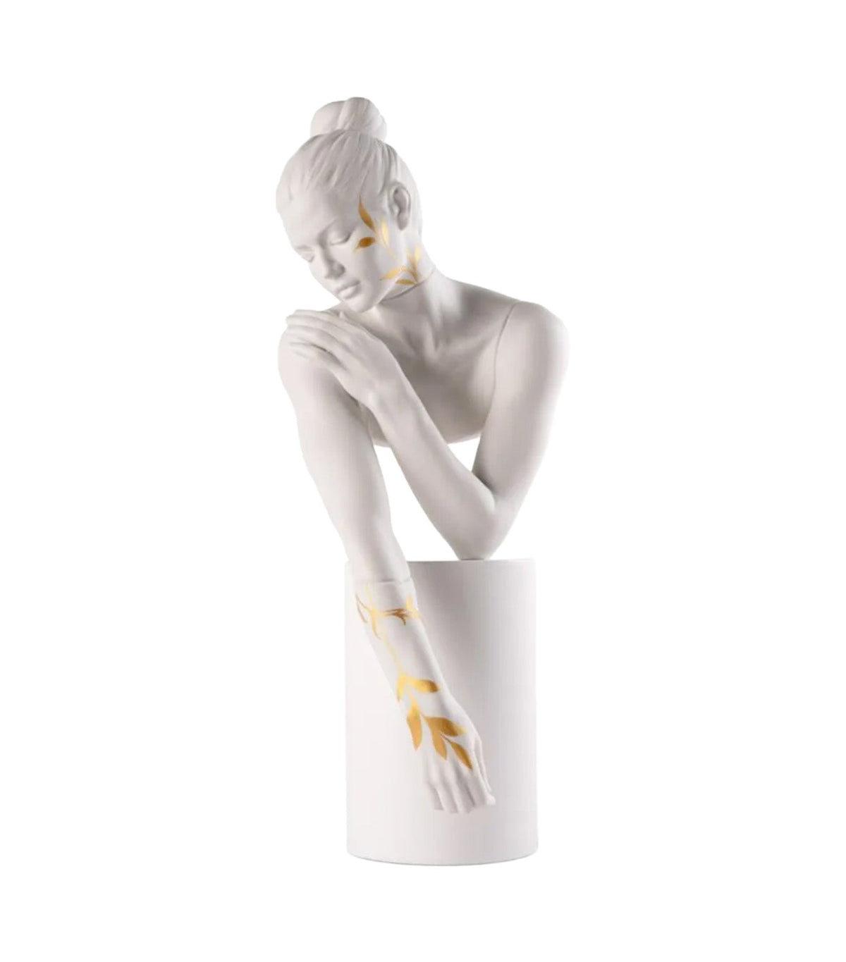Reflections of Nature - Her Sculpture. White-gold