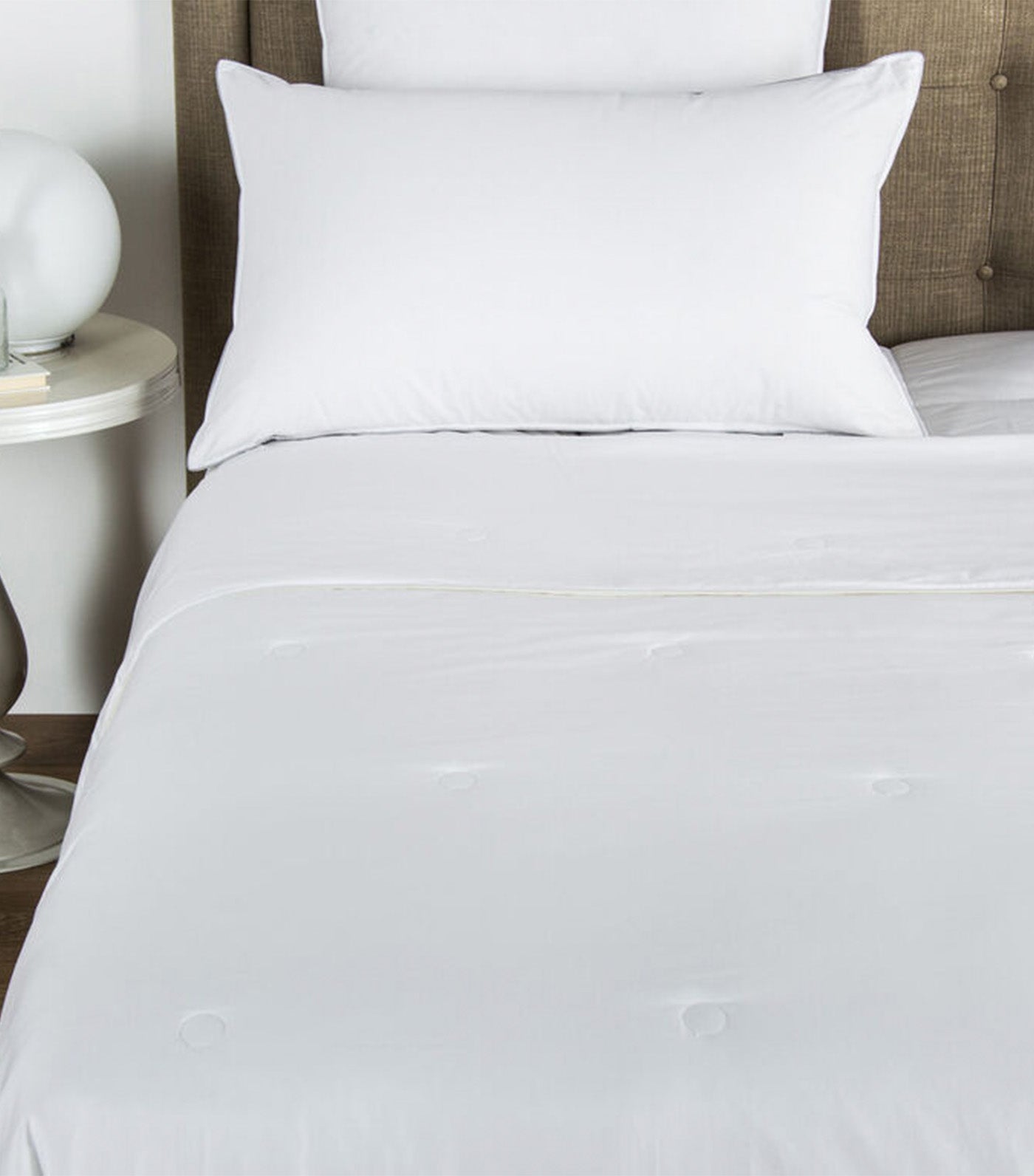Villa Silk Duvet Filler Light White