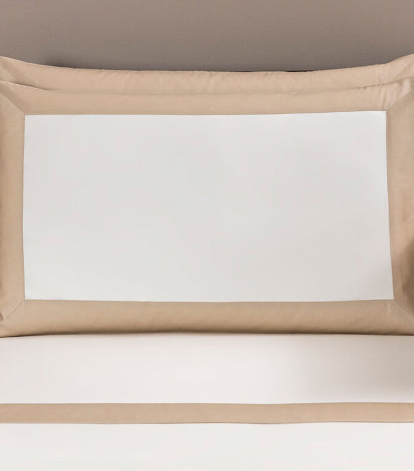 Bold Pillowcase Milk/Savage Beige