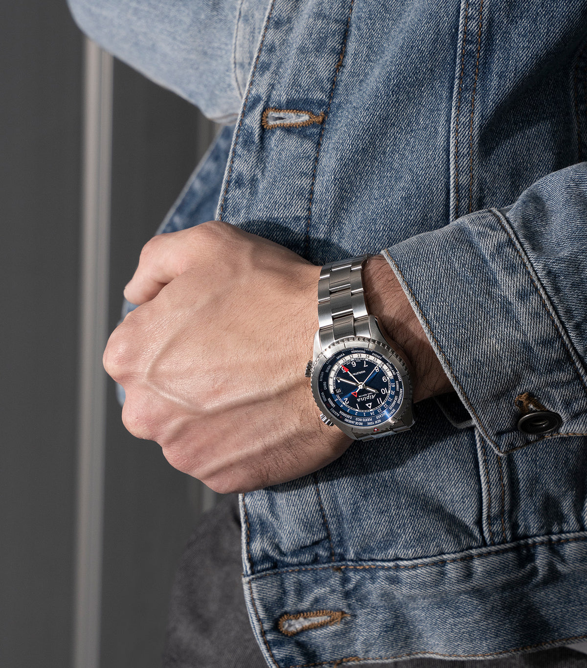 Worldtimer AL-255N4S26B Silver