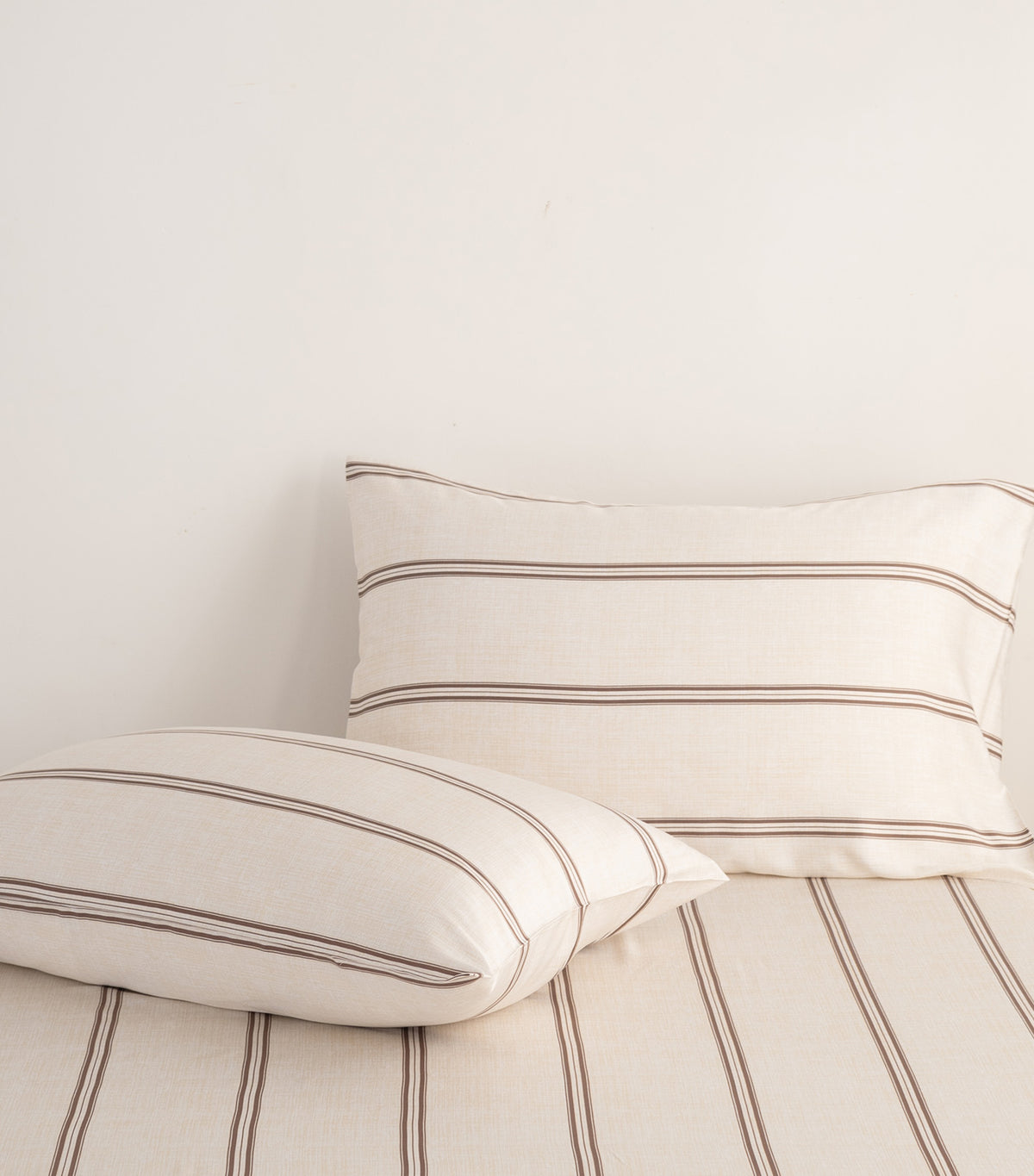 Cooling Bamboo Pillowcases 2-Piece Cadence Stripe Taupe Latte