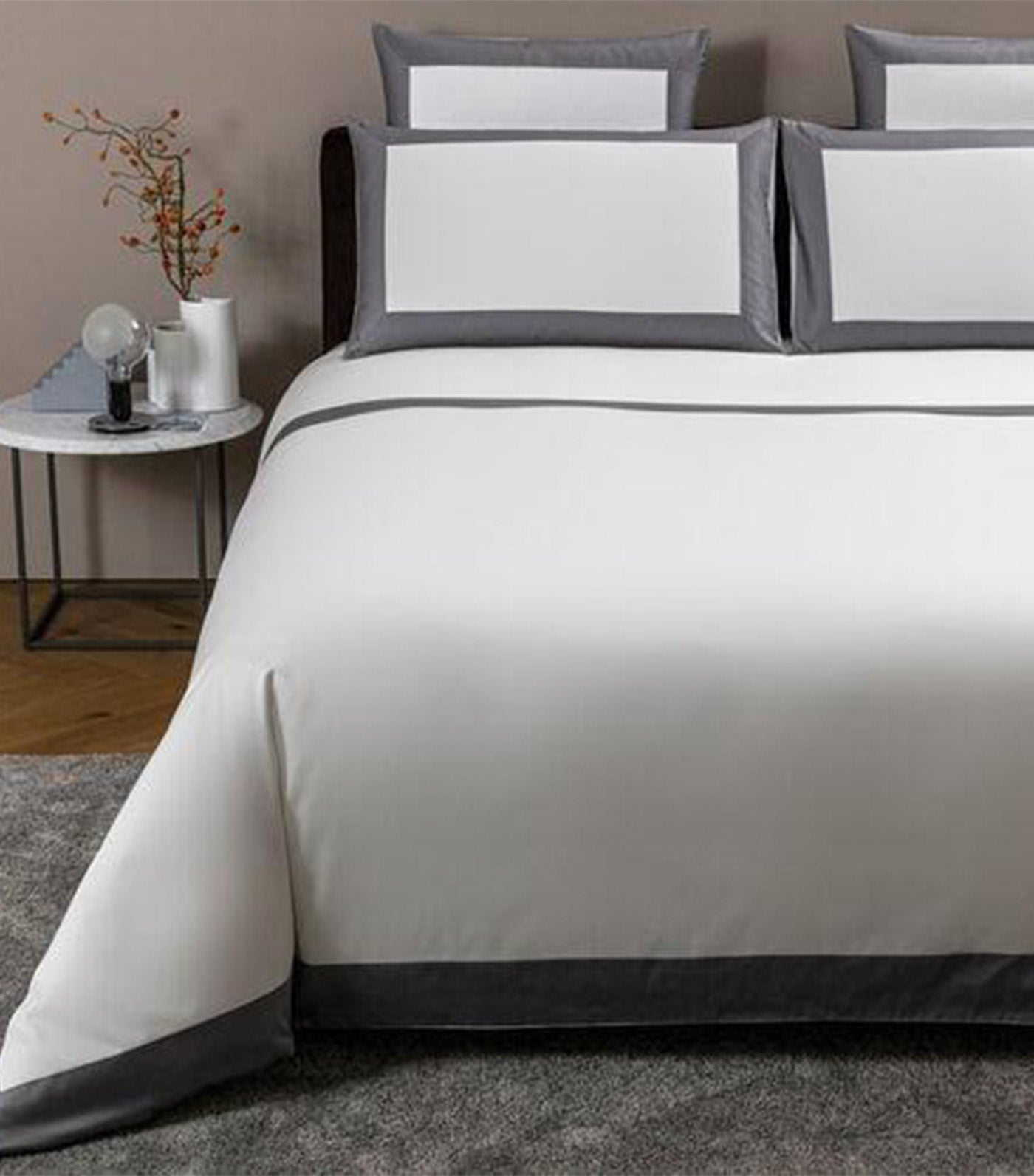 Bold Duvet Cover Set Milk/Slate Gray