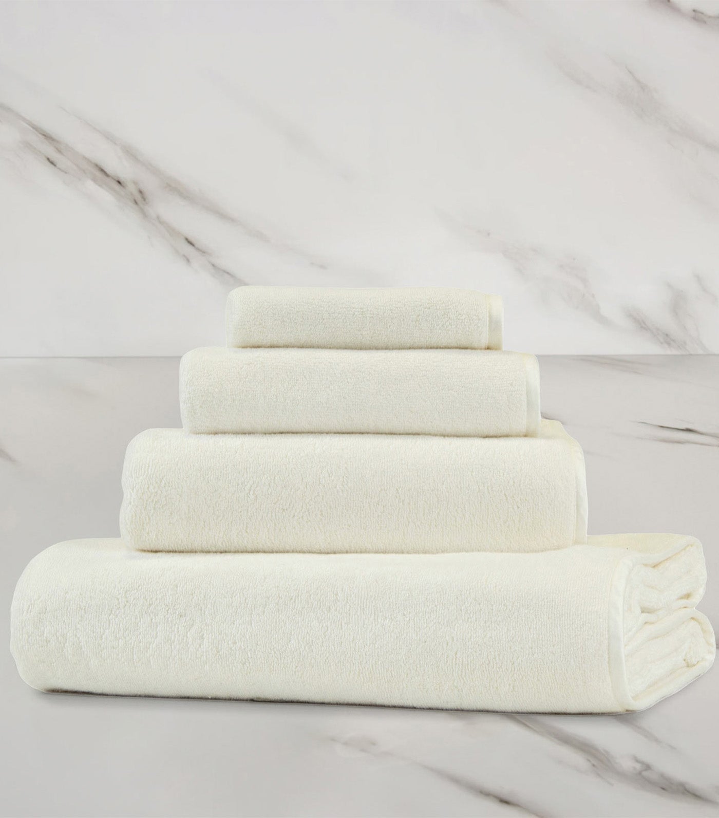 Plush Bath Mat Milk