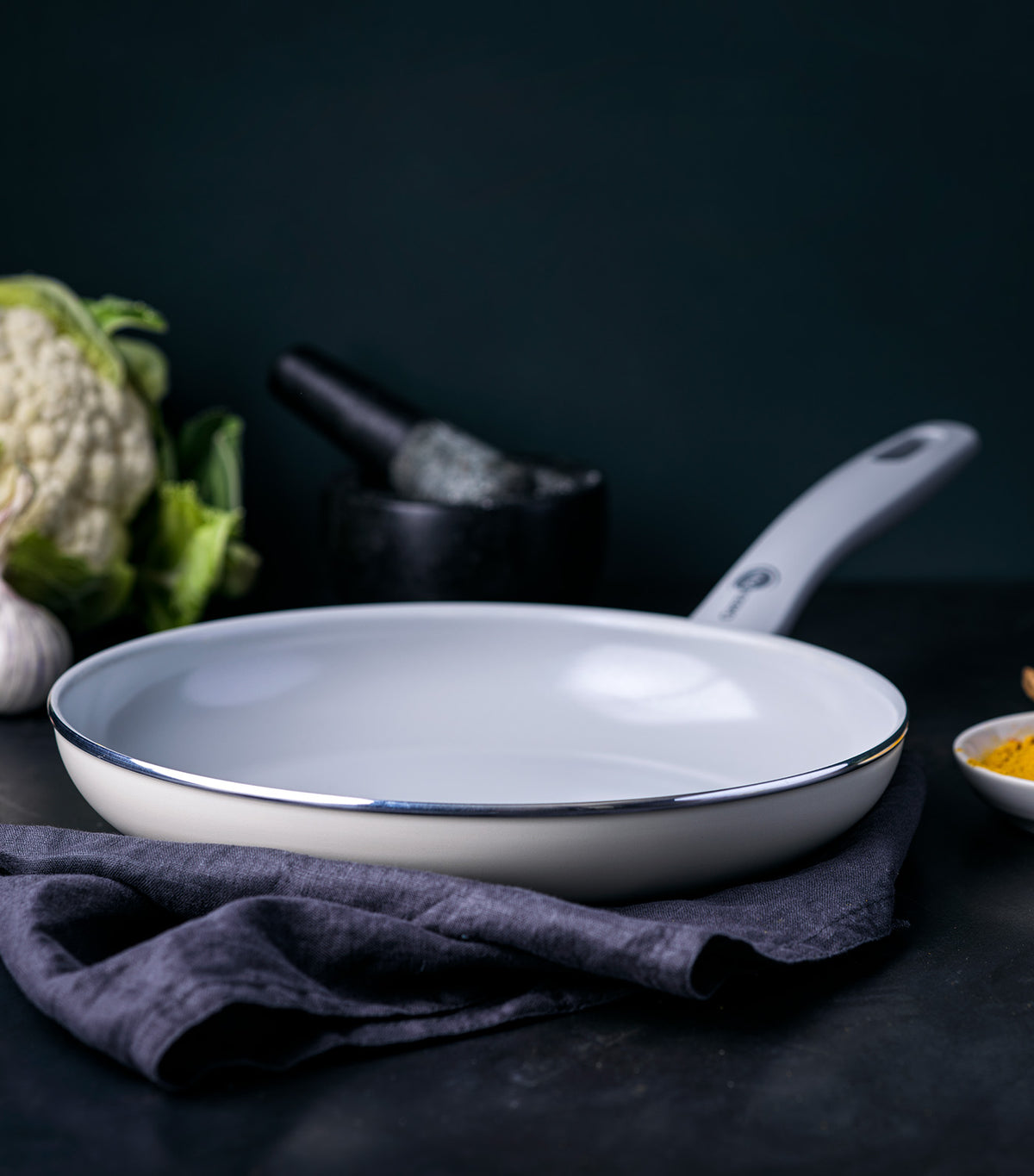 Delight Open Frypan Cream White
