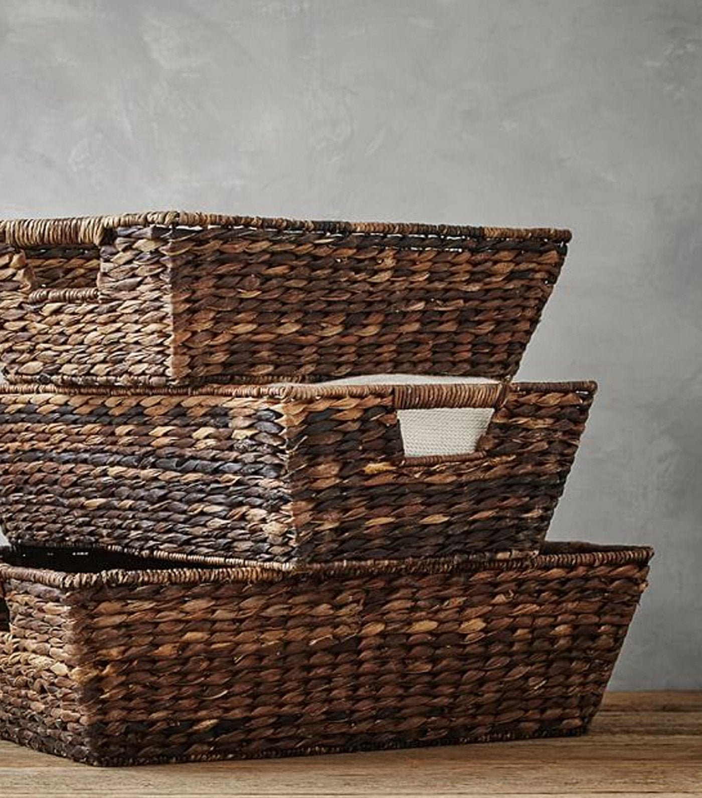 Pottery Barn Havana Handwoven Seagrass Underbed Basket