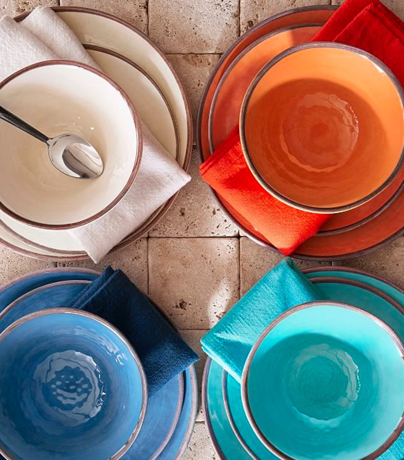 Pottery Barn Swirl Melamine Bowl - Set of 4