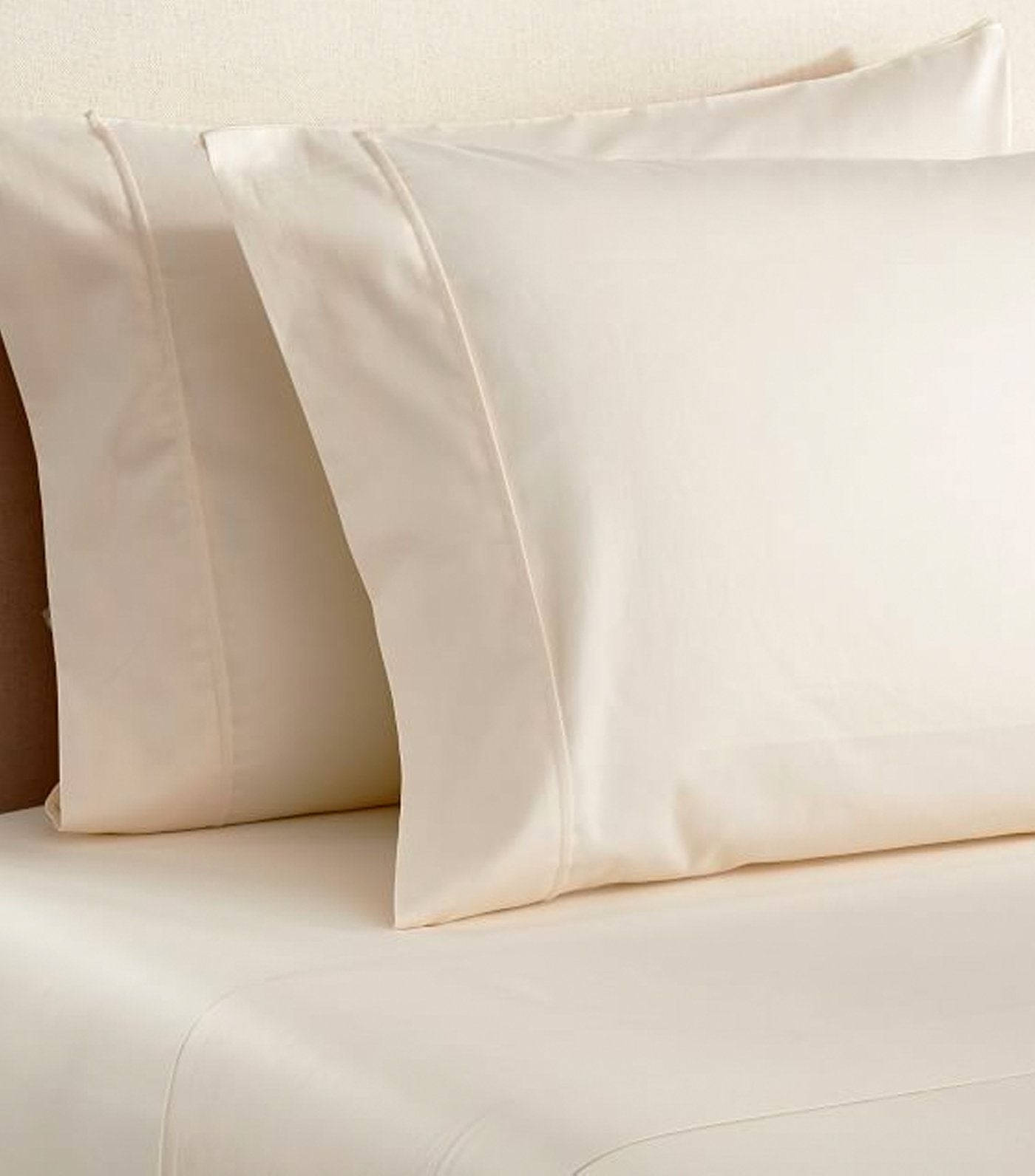 PB Essential 300-Thread-Count Flat Sheet - New Ivory