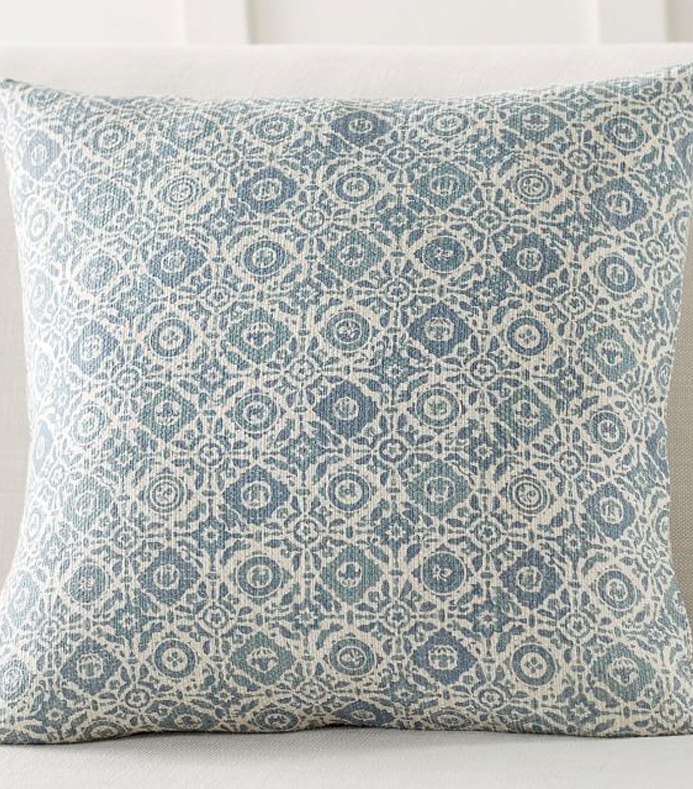 Pottery Barn Elinor Reversible Pillow Cover