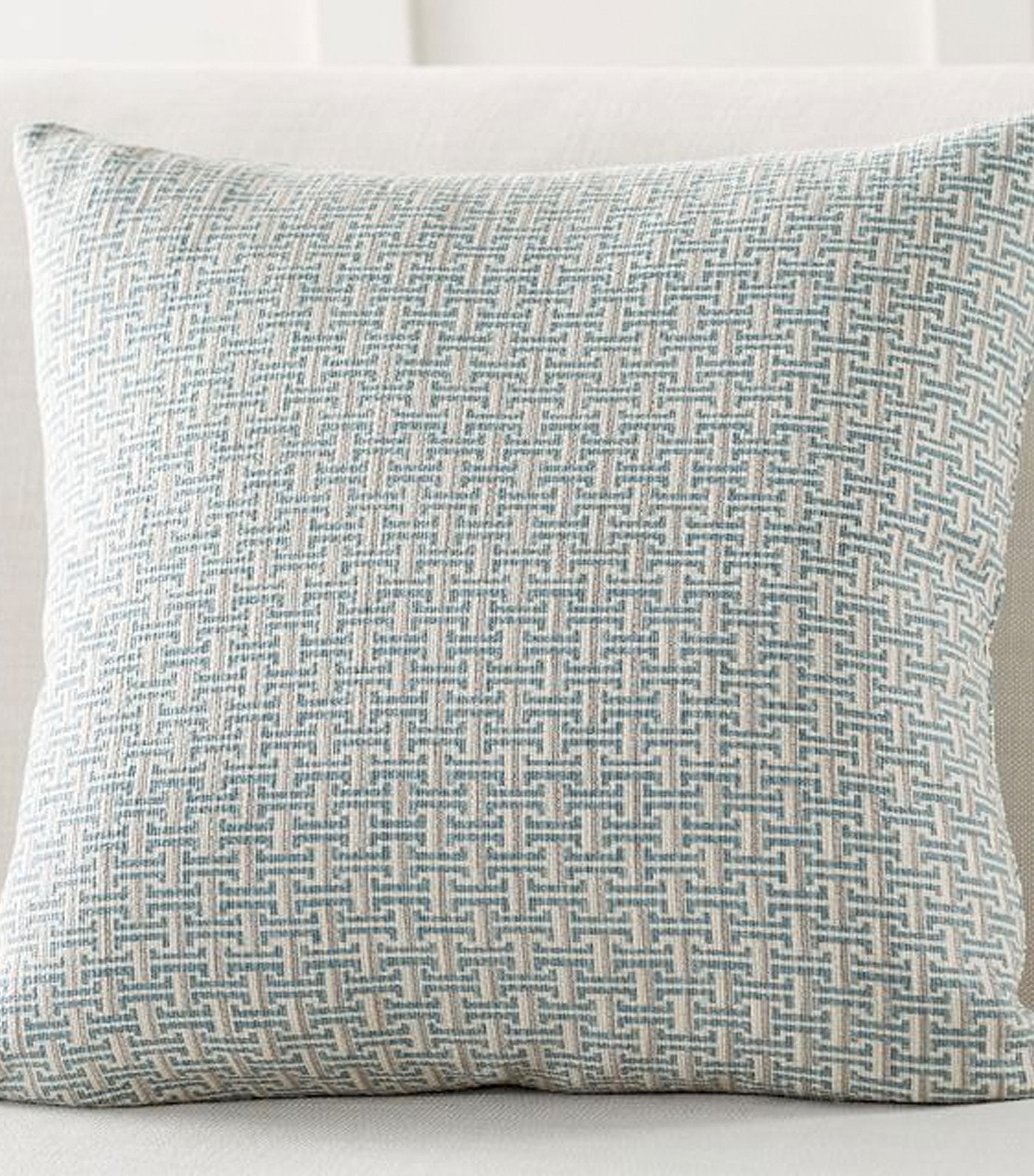Pottery Barn Elinor Reversible Pillow Cover