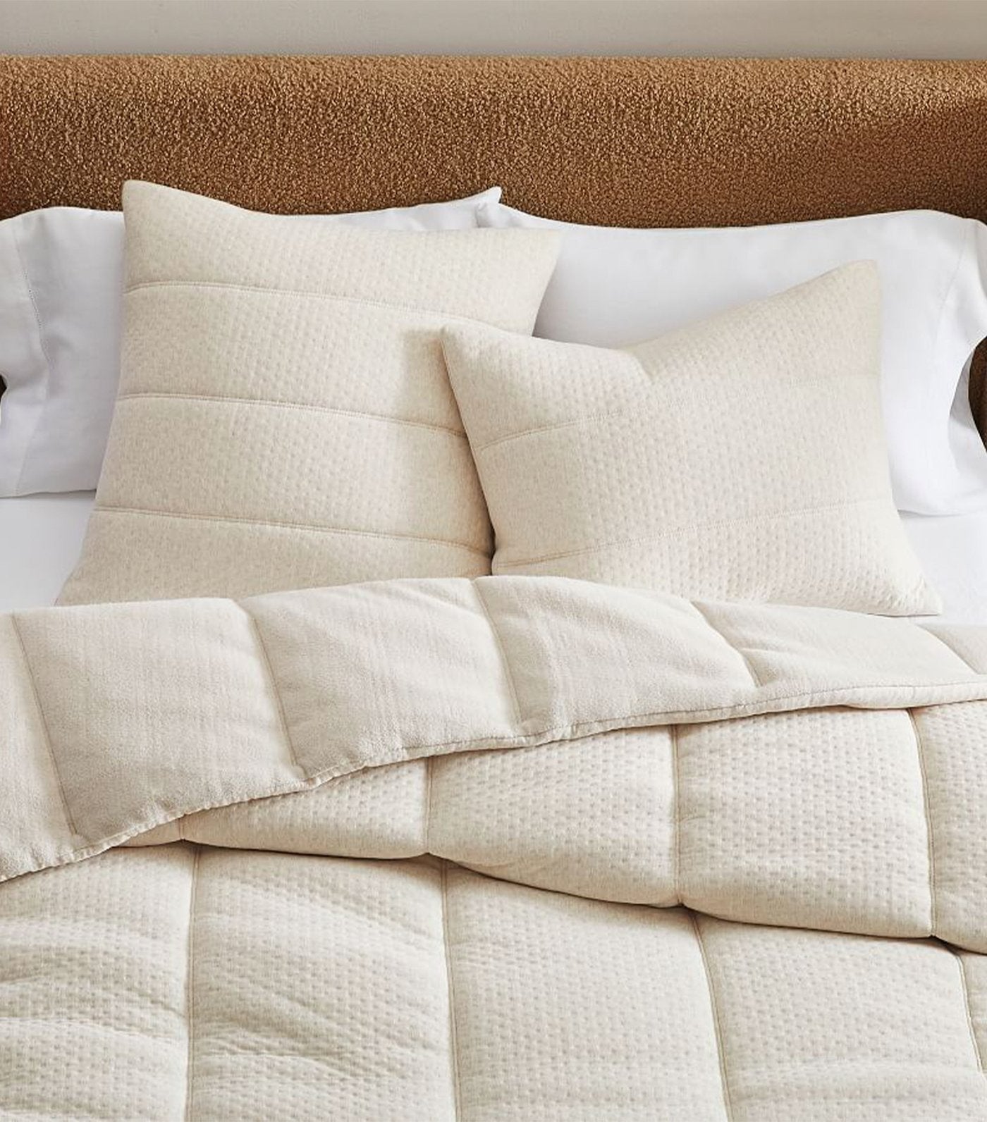 Pottery Barn Cozy Fleece Comforter and Shams - Oatmeal