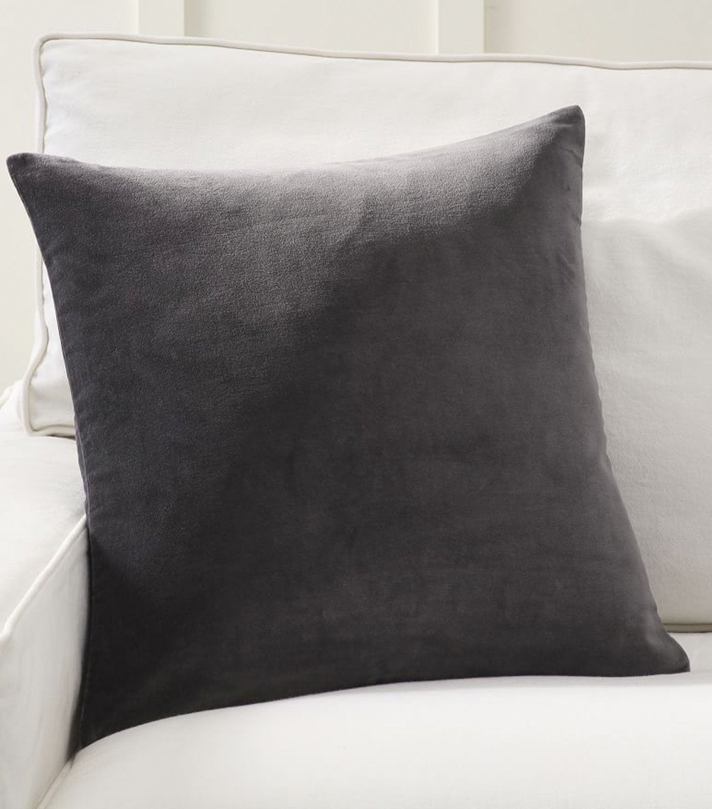 Pottery Barn Everyday Velvet Pillow Cover
