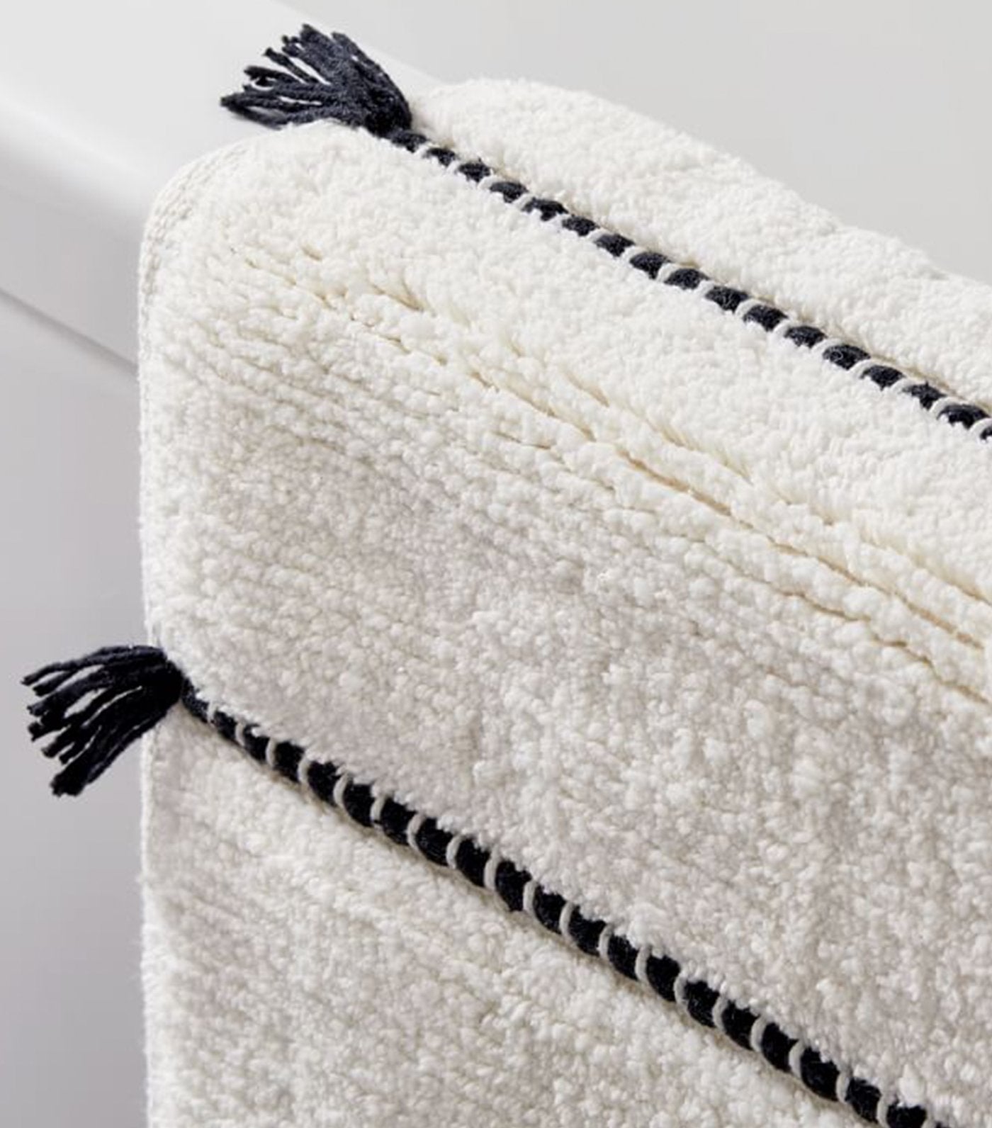 Organic Tassel Stripe Bath Mat - White