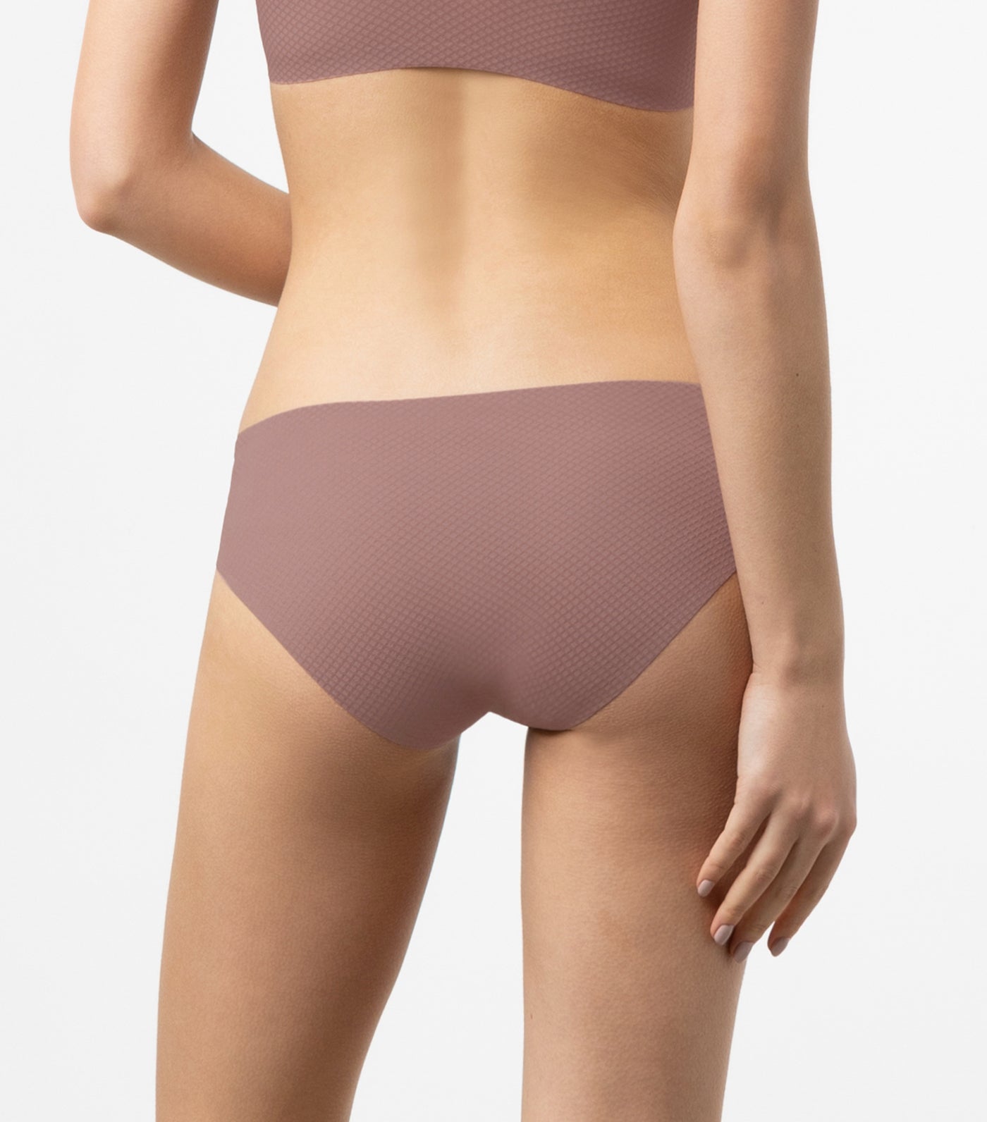 F. FLOW Seamless Hipster Panty Dark Brown