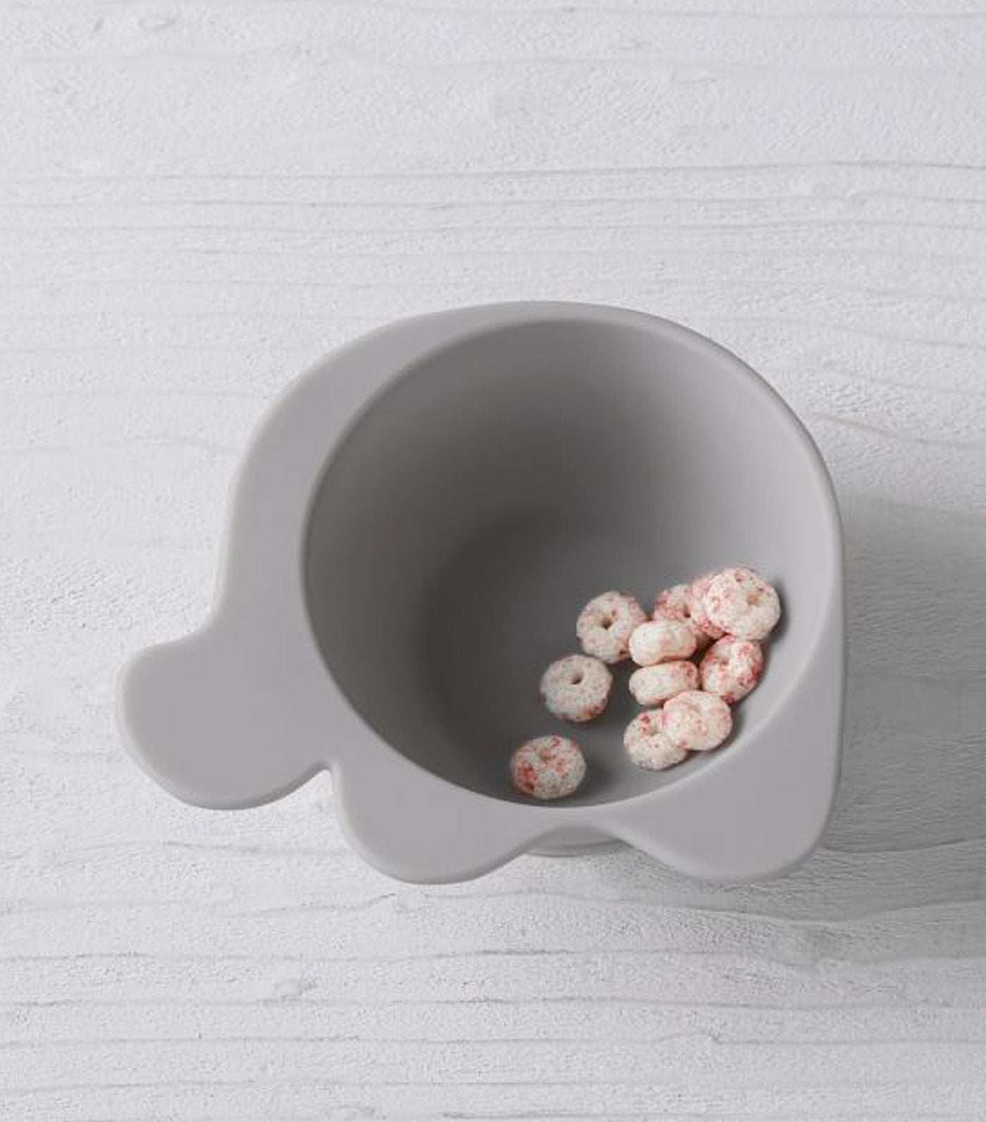 pottery barn kids suction silicone bowl