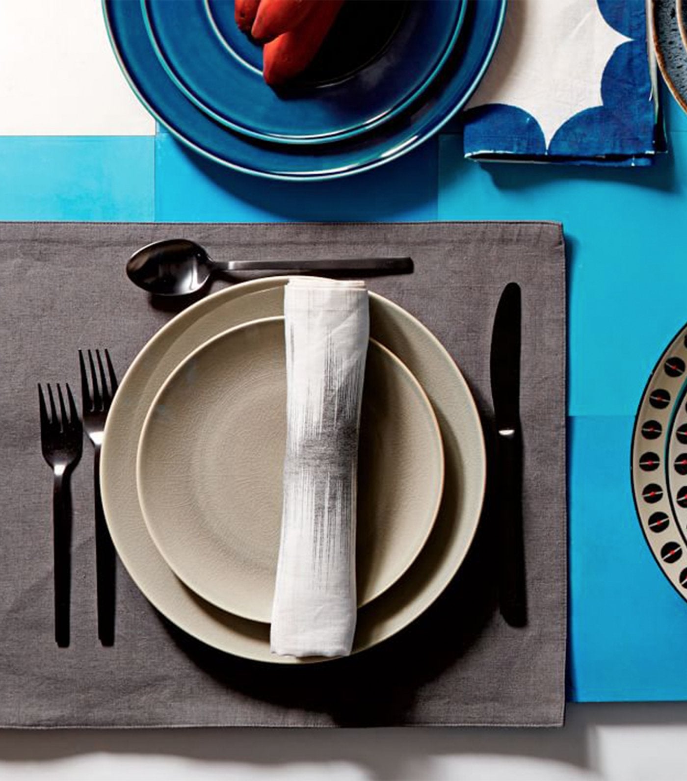 Alta Crackle Glaze Dinnerware Collection - Light Gray