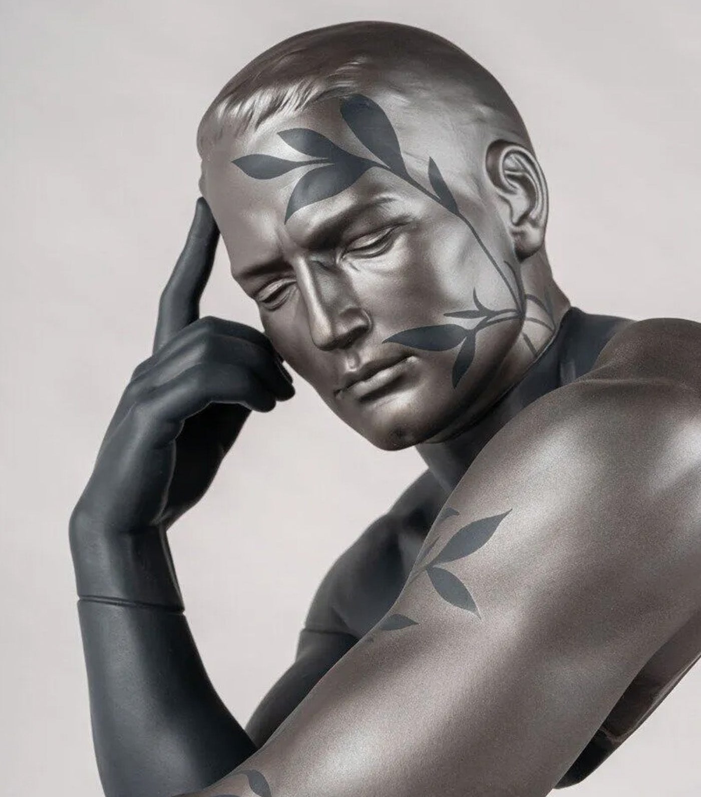 Reflections of Nature - Him Sculpture