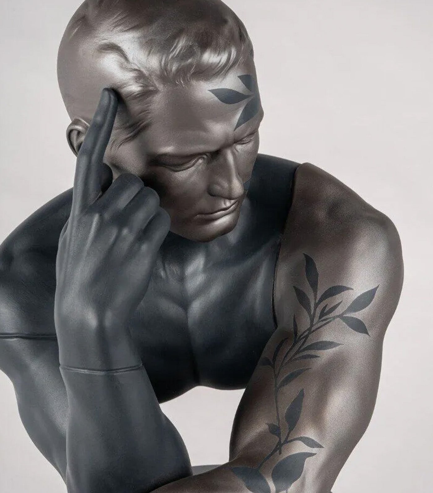 Reflections of Nature - Him Sculpture