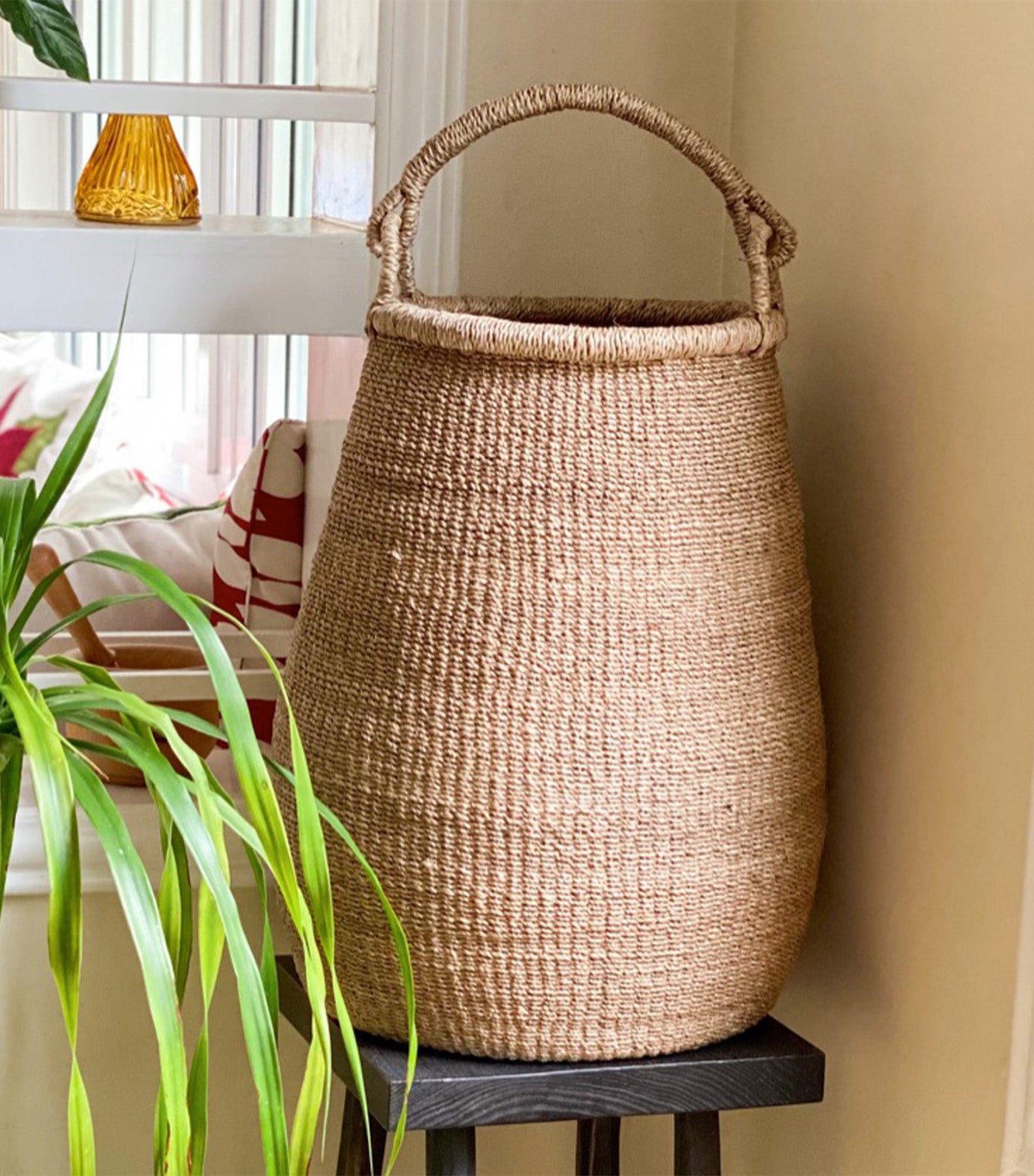 Abaca Avocado Basket