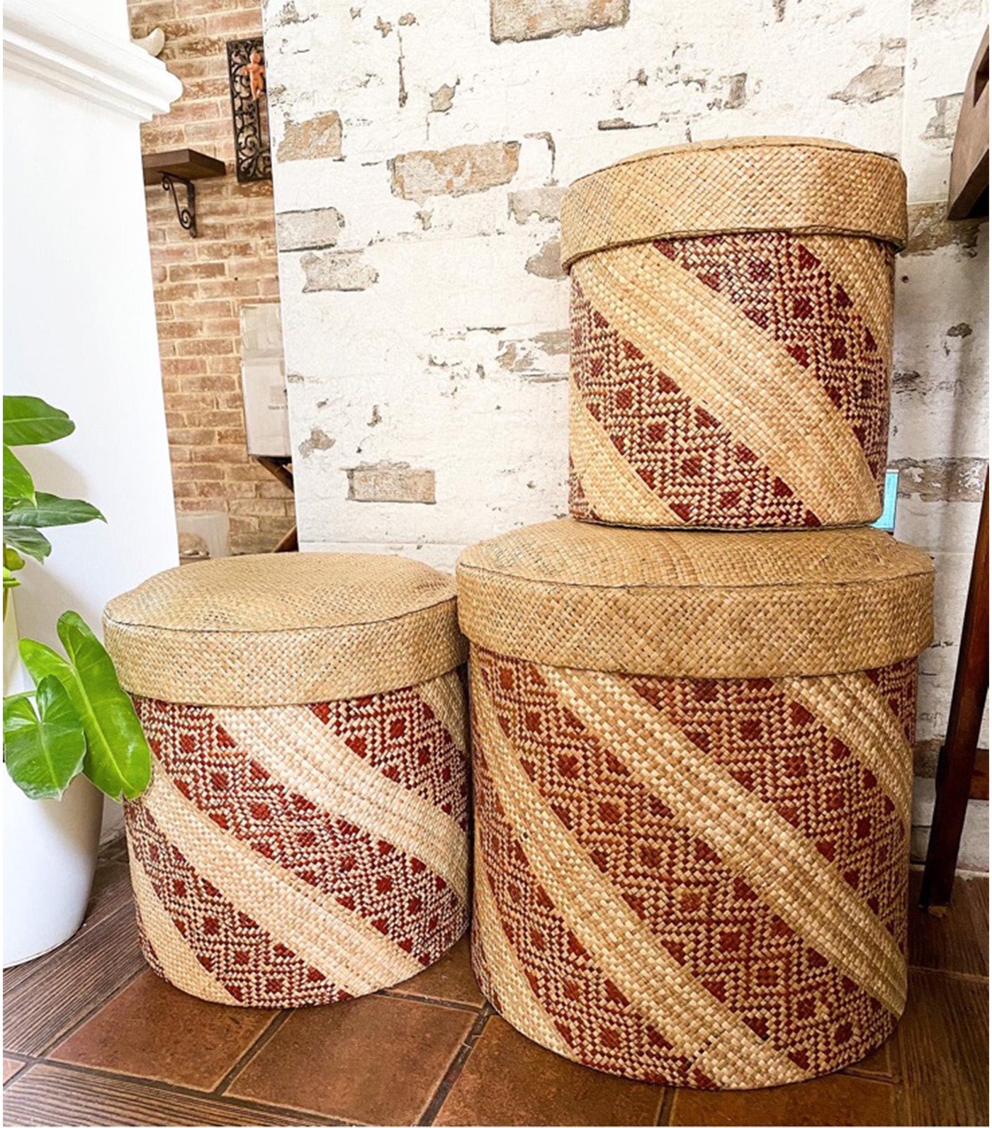 Banig Tikog Round Storage Chair Large