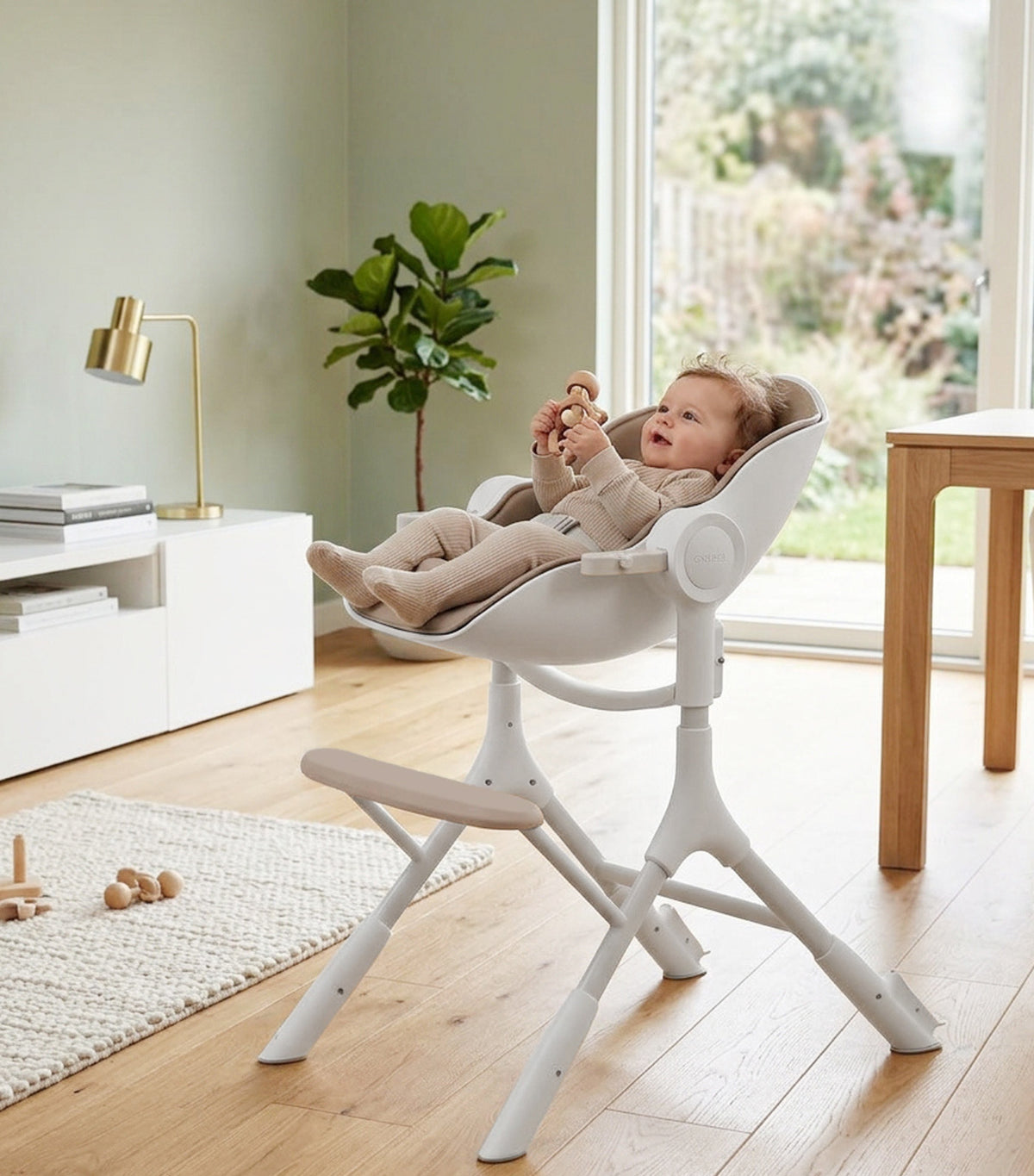 Cocoon Z High Chair Latte Brown