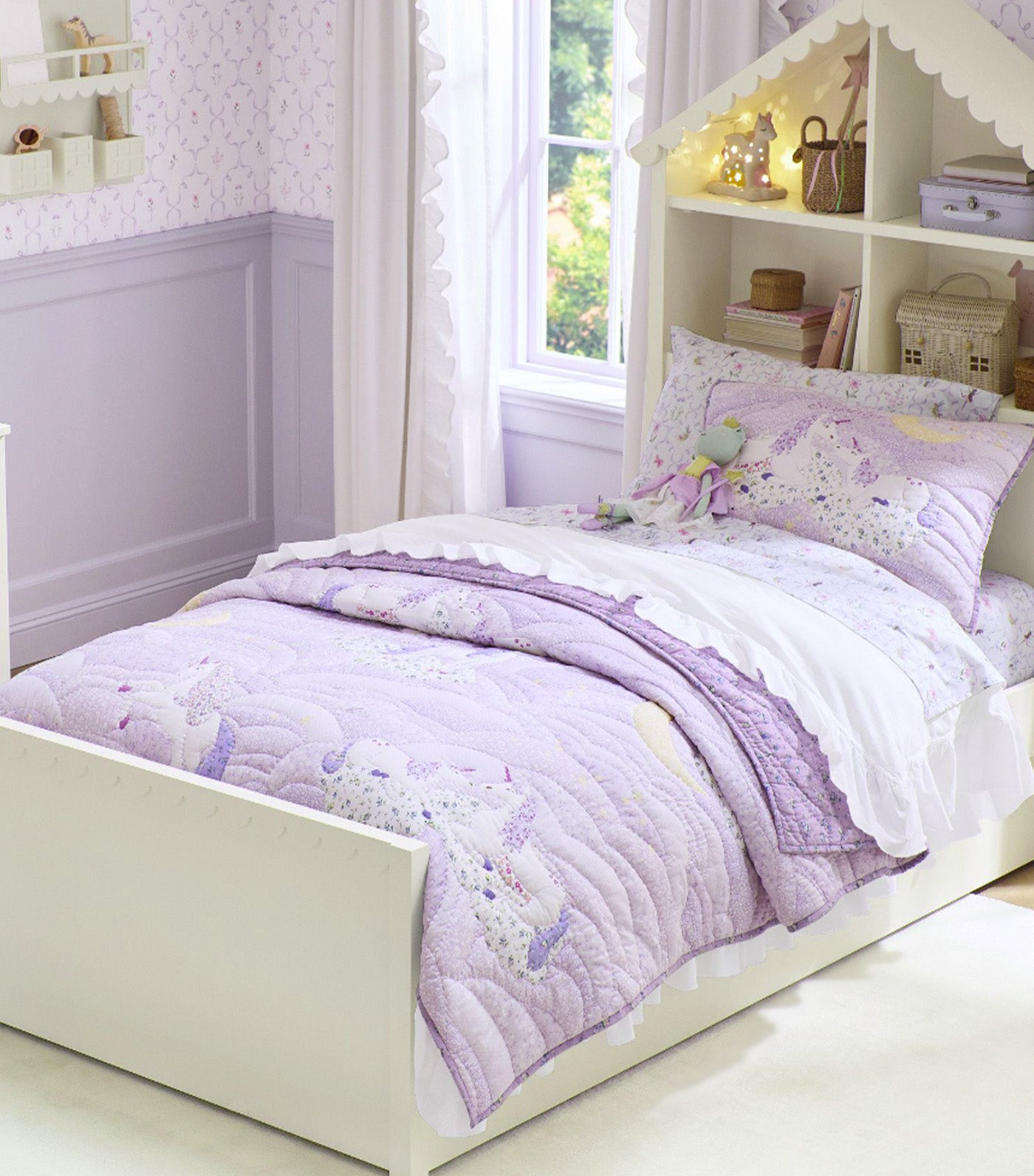 Unicorn Dreams Quilt and Shams