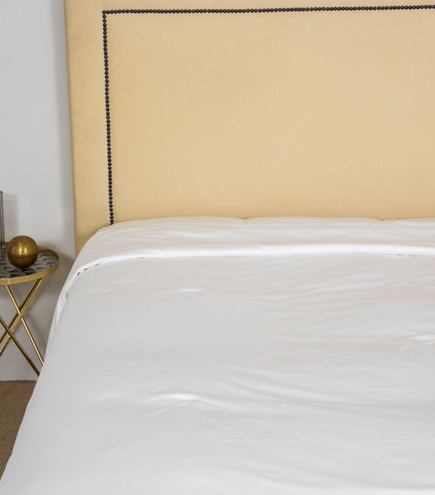 Villa Silk Medium Duvet Filler White