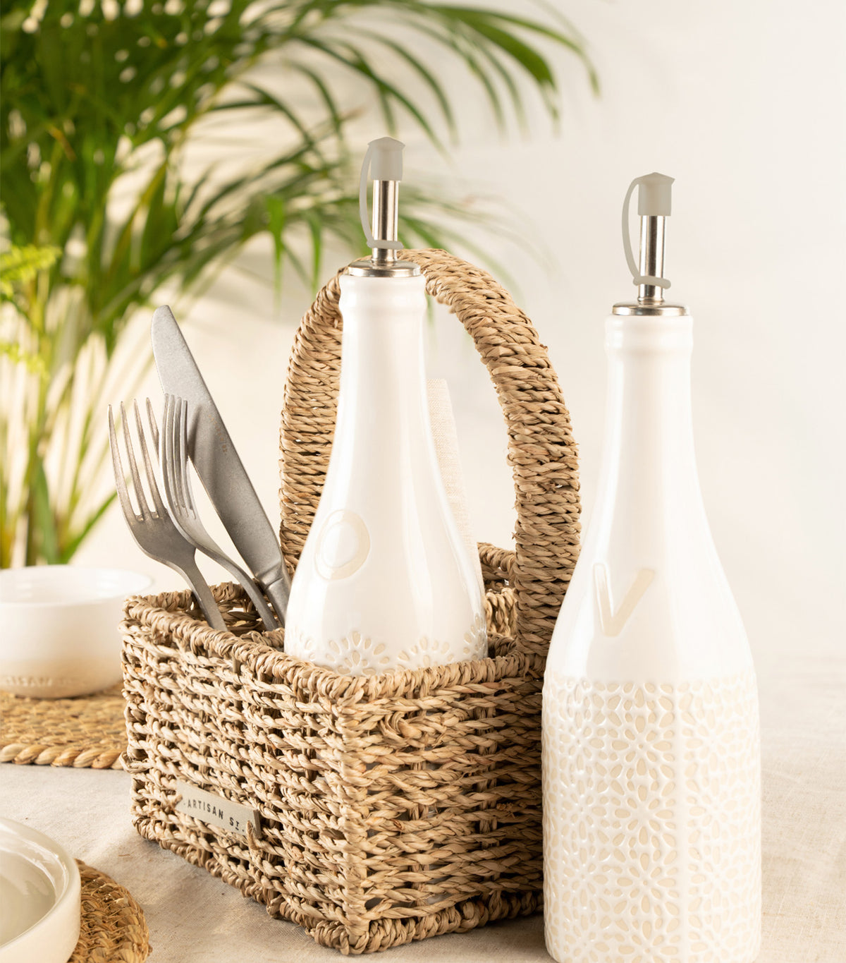 Seagrass Condiment Caddy