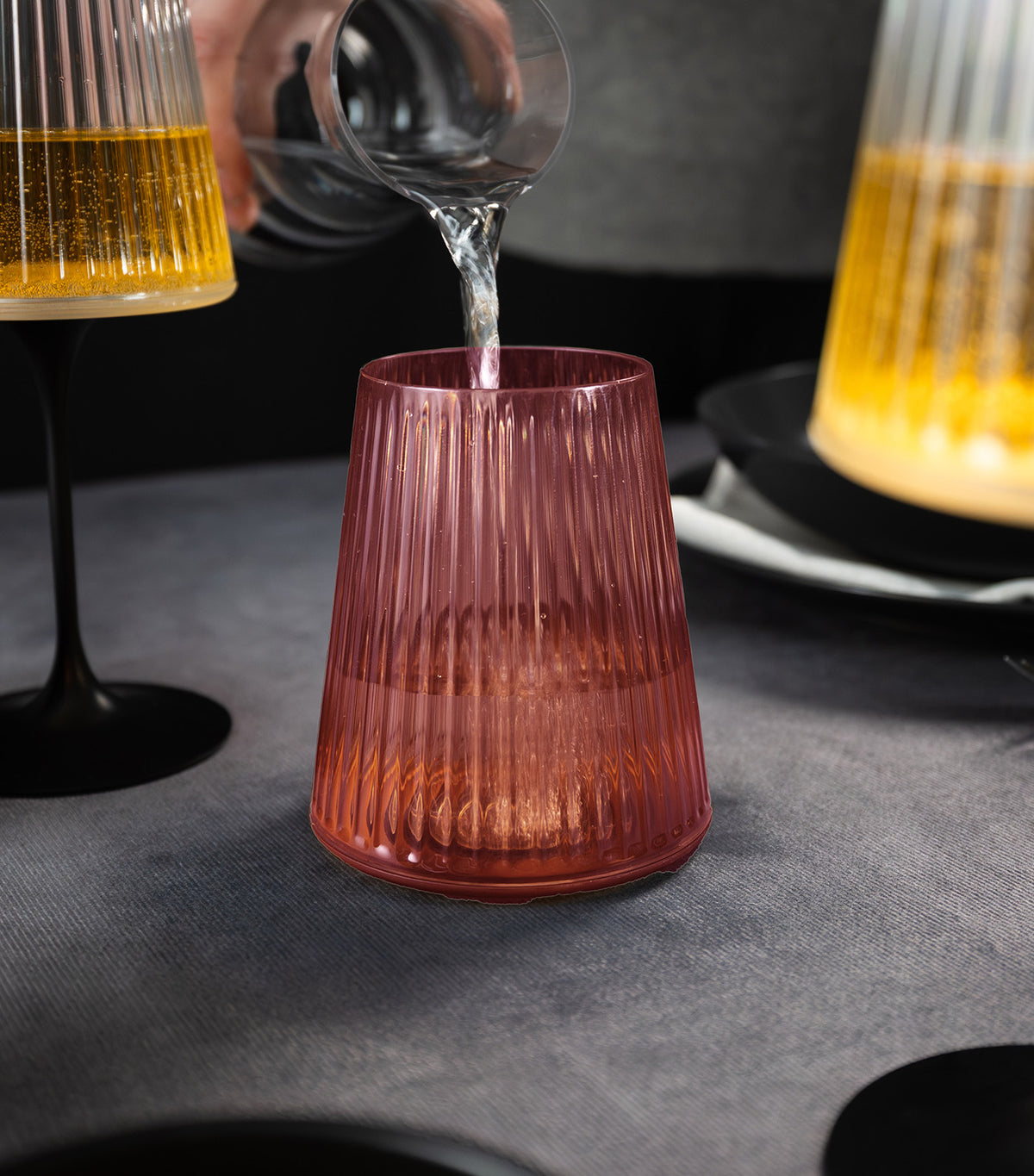 SplitGlass Easy - Tumbler - Wine Cup - with Magnetic Stem Flamingo Red