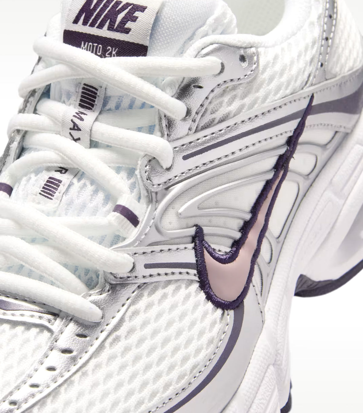Air Max Moto 2K Summit White/Purple Dynasty/Metallic Silver/Light Violet Ore