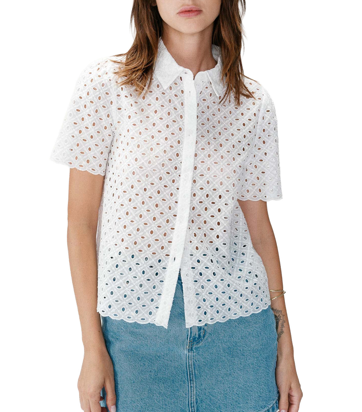 Waverine Lace Shirt with Short Sleeves White