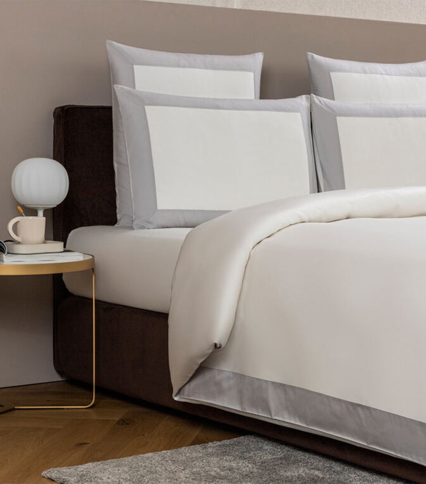 Bold Sheet Set Milk/Gray Cliff