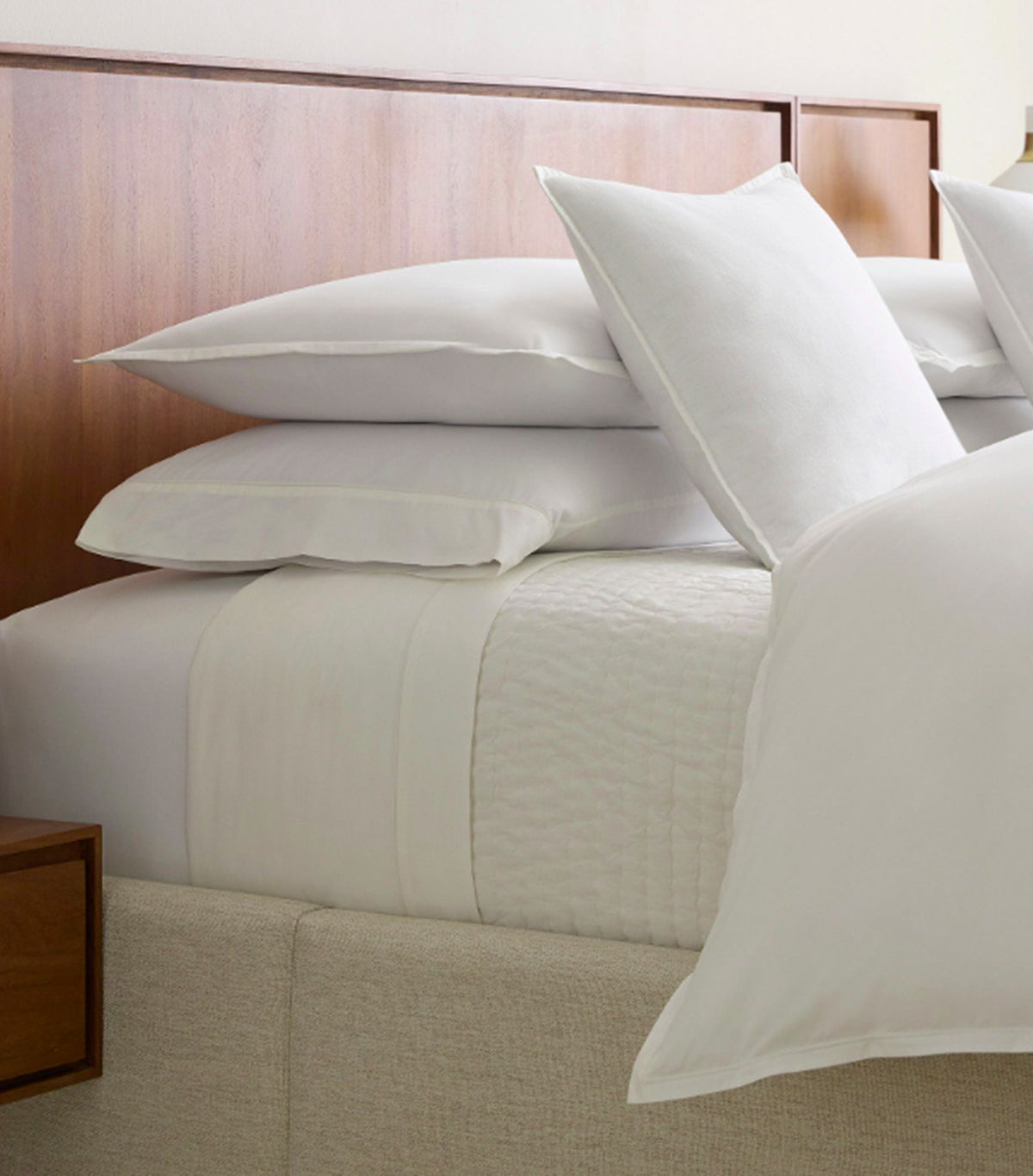400-Thread-Count Special Edge Organic Percale Pillowcase Set White