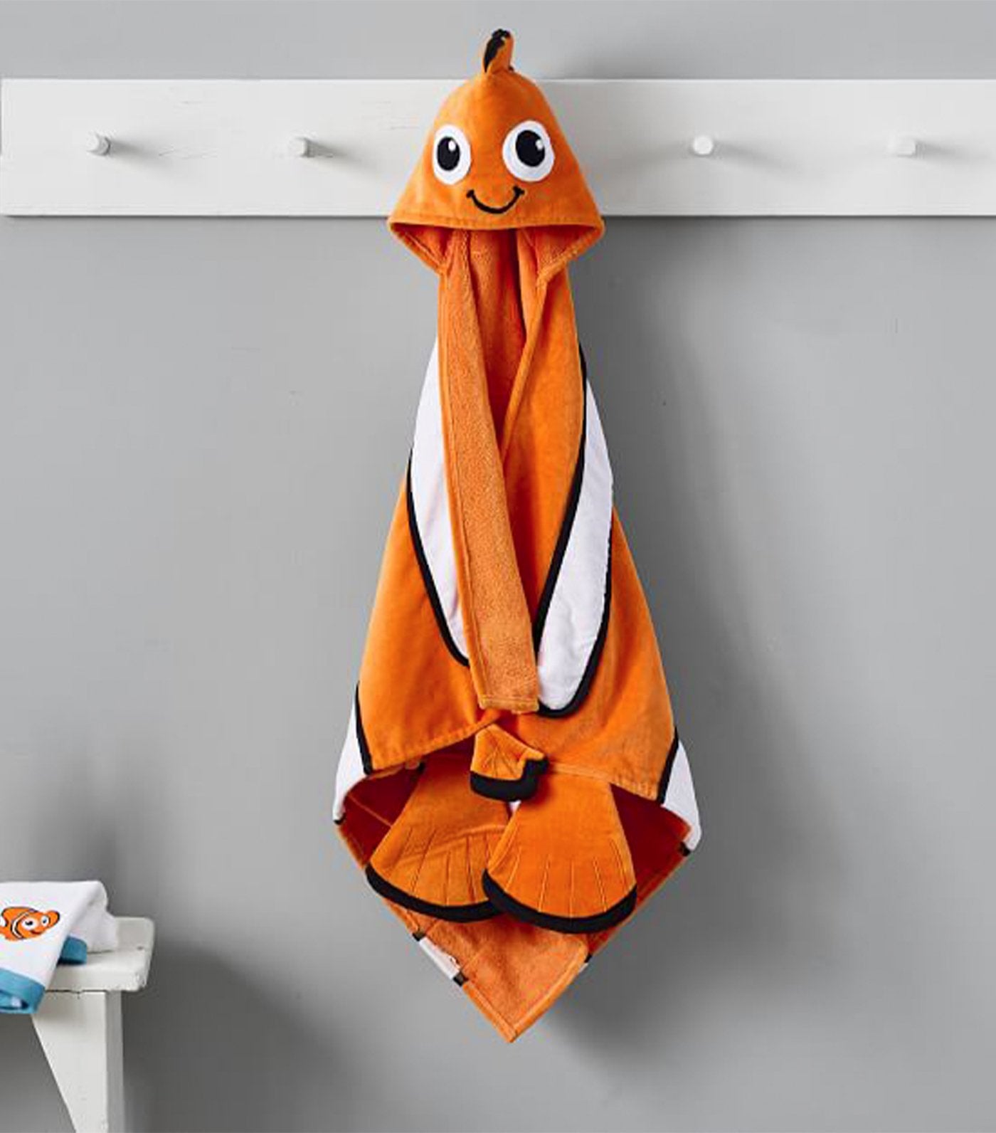 pottery barn kids disney and pixar finding nemo kids hooded towel