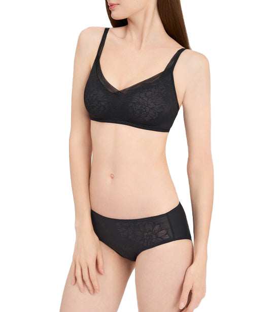 FitSmart No Wire Easy Size Bra Black
