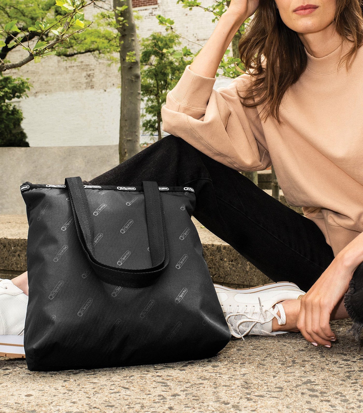 ReCycled Magazine Tote Eco Black