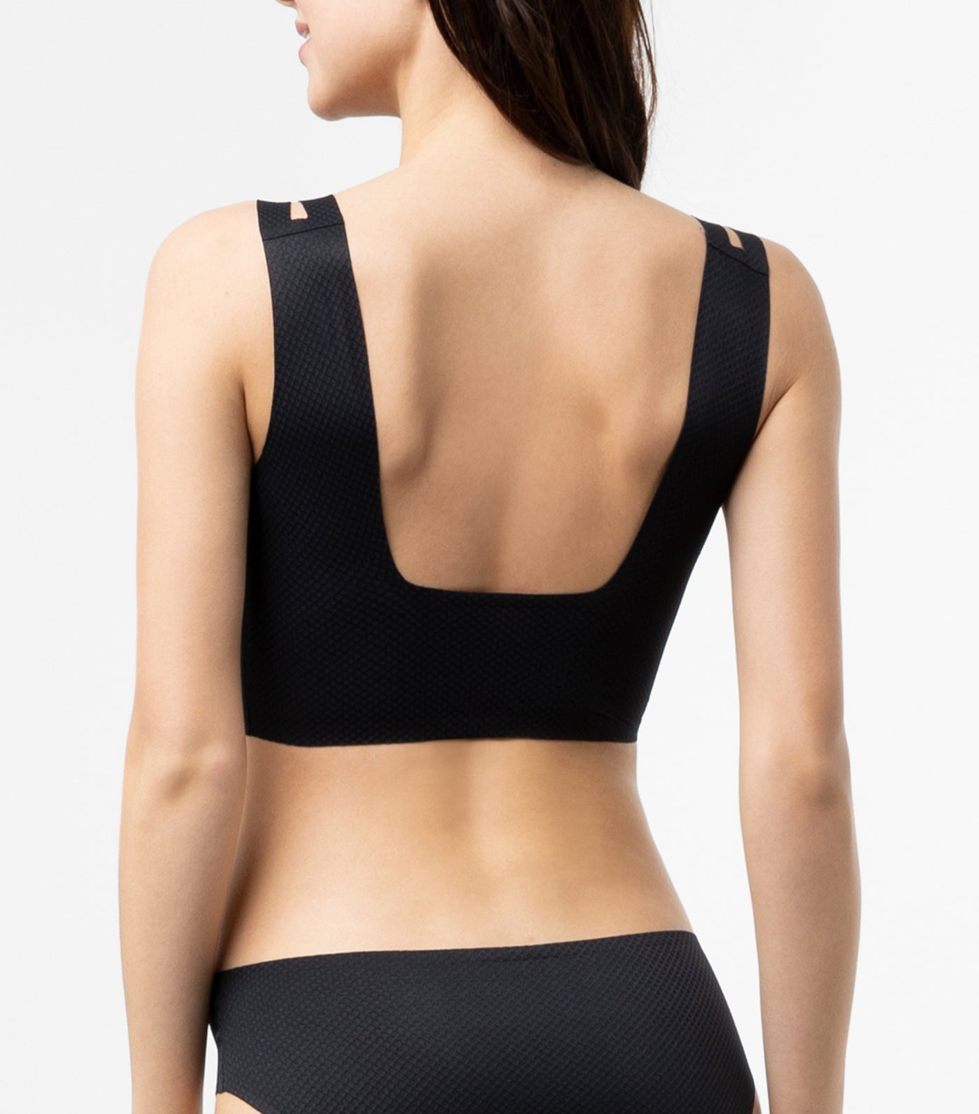 FEEL FLOW NonWired PullOn Top Black
