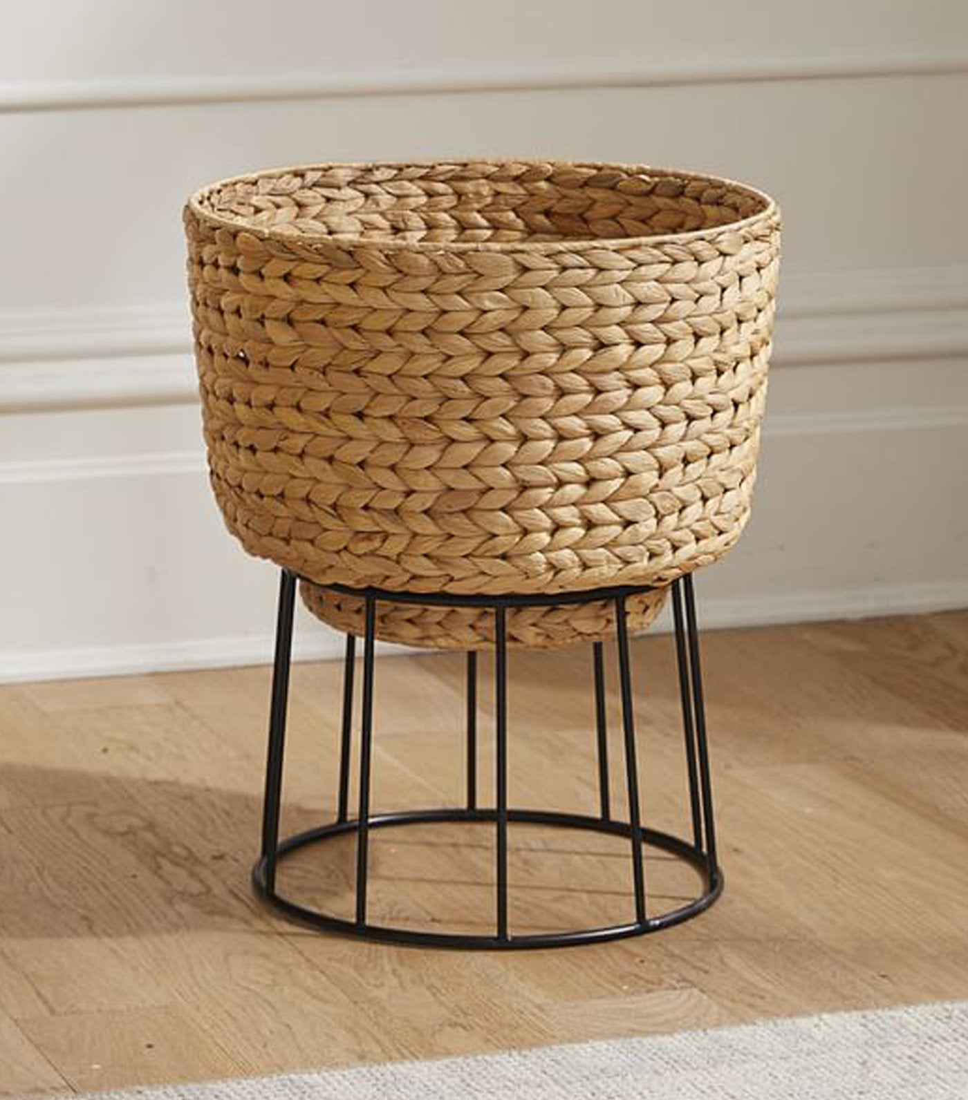 west elm Hilo Basket Planter - Natural